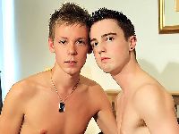 Horny Boys Lollipop Twinks