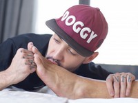 Foot Licker Hard Kinks