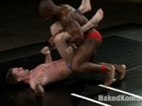 Derek Reynolds Vs Troy Daniels the Oil Match Naked Kombat