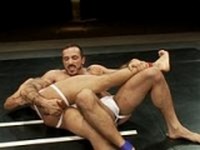 Alessio vs Leo Naked Kombat